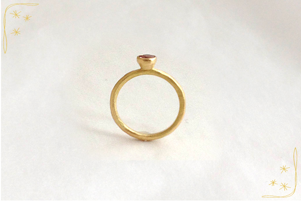 シャンパンガーネットマットリング