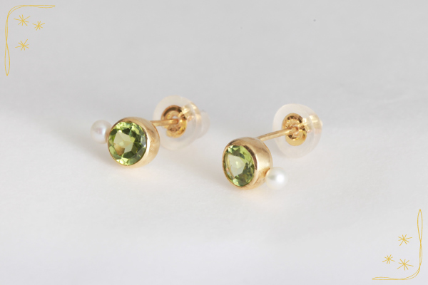プチパール付きピアス