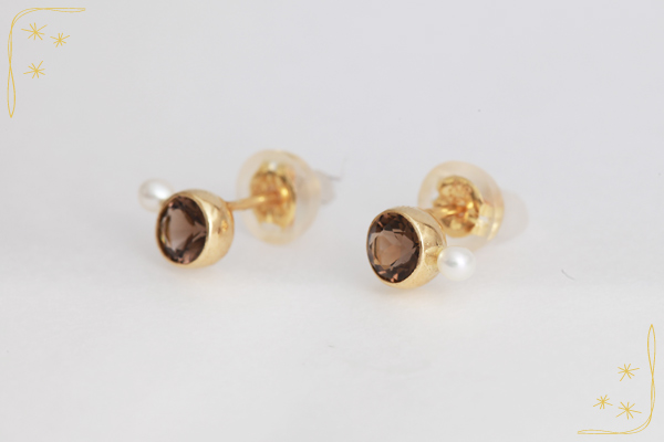 プチパール付きピアス